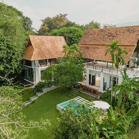 8Th Wonder - Chiang Mai Bed and Breakfast Mae Rim Exteriör bild